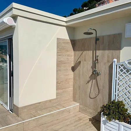Penthouse With A Sea View In * アラッシオ