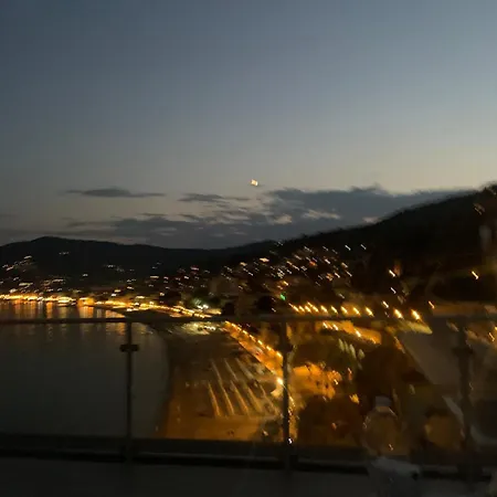 Appartement Penthouse With A Sea View In Alassio