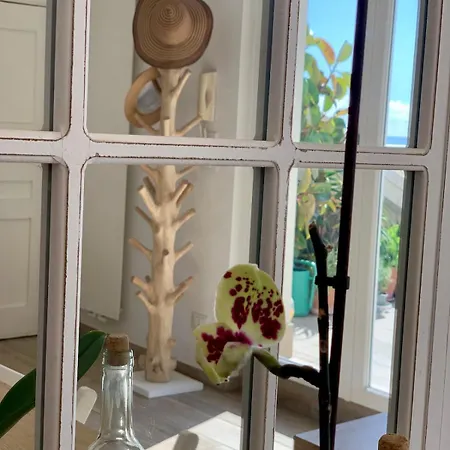 Penthouse With A Sea View In Apartamento Alassio