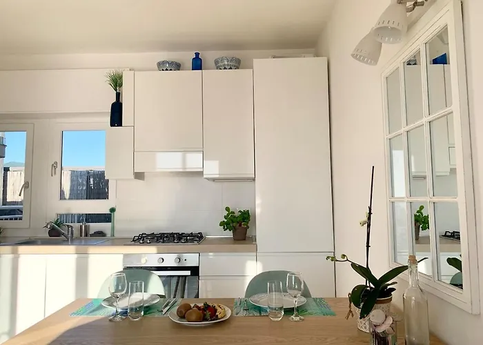 Penthouse With A Sea View In Lägenhet